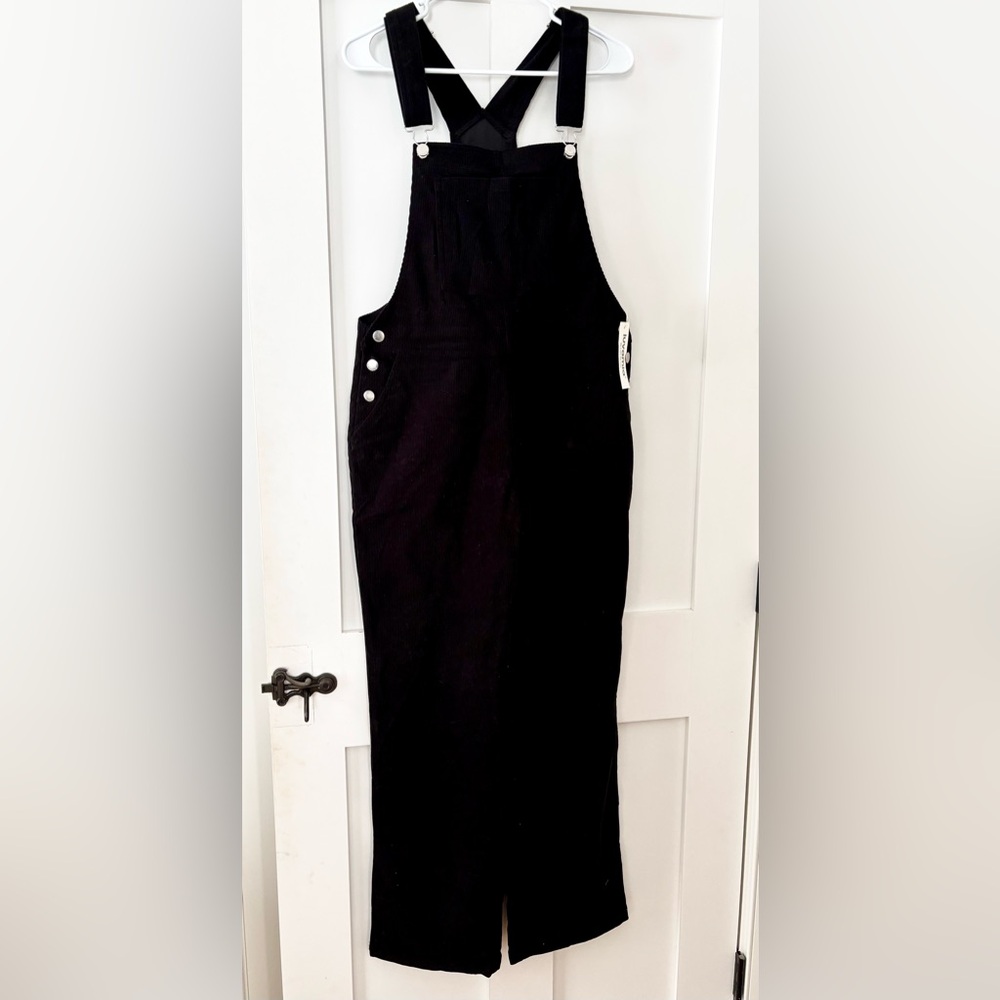Black Women's Pants by UVO